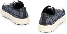 Carica l'immagine nel visualizzatore di Gallery, Valentino Garavani - Sneakers low-top Totaloop
