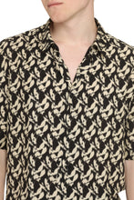 Carica l'immagine nel visualizzatore di Gallery, Camicia a maniche corte stampata
