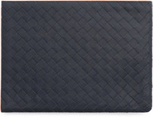Load image into Gallery viewer, Leather clutch
