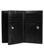 Load image into Gallery viewer, Leather Passport holder
