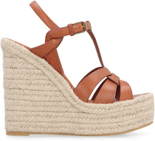 Carica l'immagine nel visualizzatore di Gallery, Espadrillas in pelle con zeppa
