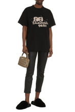 Carica l'immagine nel visualizzatore di Gallery, T-shirt girocollo in cotone
