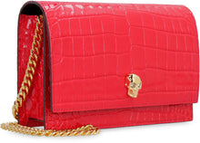 Carica l'immagine nel visualizzatore di Gallery, Clutch in pelle stampa coccodrillo
