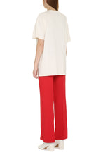 Carica l'immagine nel visualizzatore di Gallery, T-shirt in cotone con stampa 1921 Gucci
