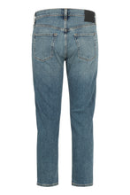 Carica l'immagine nel visualizzatore di Gallery, Jeans tapered fit Finn
