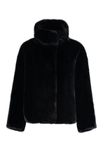 Carica l'immagine nel visualizzatore di Gallery, Cappotto Zendaya in ecopelliccia
