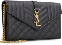 Carica l'immagine nel visualizzatore di Gallery, Wallet on chain Monogram in pelle
