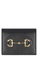 Carica l'immagine nel visualizzatore di Gallery, Portafoglio piccolo Gucci Horsebit 1955 in pelle
