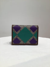 Carica l'immagine nel visualizzatore di Gallery, Portacarte Gucci Horsebit 1955 in tessuto GG Supreme
