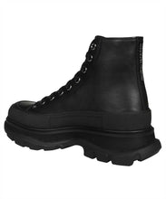 Carica l'immagine nel visualizzatore di Gallery, Stivaletti Tread Slick in pelle
