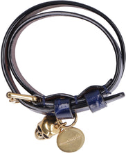 Carica l'immagine nel visualizzatore di Gallery, Bracciale Skull in pelle con targhetta logata
