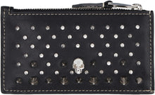 Carica l'immagine nel visualizzatore di Gallery, Portacarte Skull in pelle con borchie
