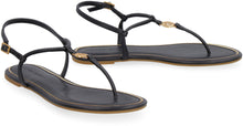 Carica l'immagine nel visualizzatore di Gallery, Sandali flat Emmy in pelle
