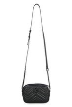 Carica l'immagine nel visualizzatore di Gallery, Camera-bag GG Marmont in pelle matelassé
