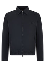 Load image into Gallery viewer, Windbreaker in technical fabric
