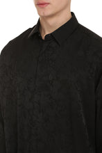 Carica l'immagine nel visualizzatore di Gallery, Camicia in seta stampata
