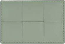 Load image into Gallery viewer, Leather card holder
