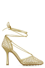 Carica l'immagine nel visualizzatore di Gallery, Sandali Stretch in pelle e mesh metallizzati
