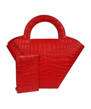 Carica l'immagine nel visualizzatore di Gallery, Borsa Medium Doll
