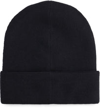 Carica l'immagine nel visualizzatore di Gallery, Cappello in maglia
