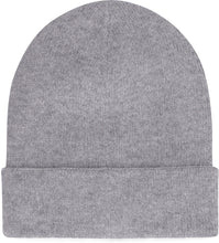 Carica l'immagine nel visualizzatore di Gallery, Cappello in maglia
