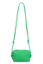 Carica l'immagine nel visualizzatore di Gallery, Mini borsa a tracolla Loop in pelle
