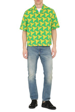 Carica l'immagine nel visualizzatore di Gallery, Camicia a maniche corte stampata
