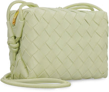 Carica l'immagine nel visualizzatore di Gallery, Camera bag Mini Loop in pelle
