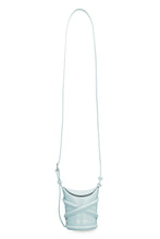 Carica l'immagine nel visualizzatore di Gallery, Mini borsa a secchiello The Curve in pelle
