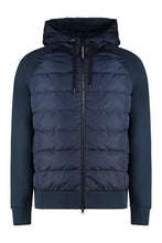 Load image into Gallery viewer, HyBridge Huron padded panel hoodie
