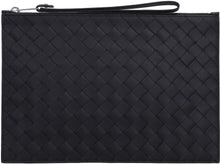 Carica l'immagine nel visualizzatore di Gallery, Pouch in pelle
