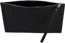 Carica l'immagine nel visualizzatore di Gallery, Pouch in pelle
