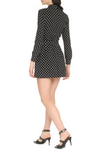 Carica l&#39;immagine nel visualizzatore di Gallery, Abito con cintura in vita
