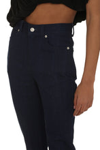 Carica l'immagine nel visualizzatore di Gallery, Jeans straight leg a 5 tasche
