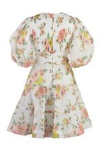 Load image into Gallery viewer, Floral print pleated dress
