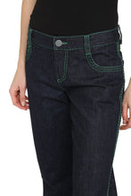 Carica l'immagine nel visualizzatore di Gallery, Jeans 5 tasche
