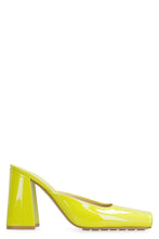 Load image into Gallery viewer, Tower patent leather mules
