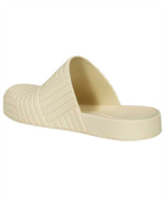 Carica l'immagine nel visualizzatore di Gallery, Slippers Slider in gomma
