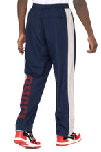 Carica l'immagine nel visualizzatore di Gallery, Track-pants in nylon con logo
