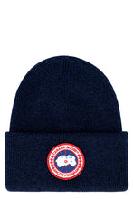 Carica l'immagine nel visualizzatore di Gallery, Cappello in lana a costine
