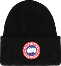 Carica l'immagine nel visualizzatore di Gallery, Cappello in lana a costine
