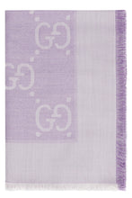 Carica l'immagine nel visualizzatore di Gallery, Scialle GG jacquard in lamé
