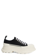 Load image into Gallery viewer, Low-top canvas sneakers
