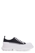 Load image into Gallery viewer, Tread Slick lace-up shoes
