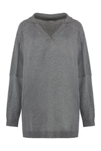 Carica l'immagine nel visualizzatore di Gallery, Maglione in cachemire con scollo a V
