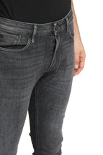 Carica l'immagine nel visualizzatore di Gallery, Jeans in cotone stretch

