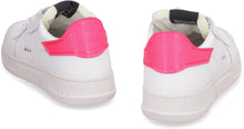 Carica l'immagine nel visualizzatore di Gallery, Sneakers low-top Class-P in pelle
