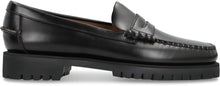 Load image into Gallery viewer, Moccasins Dan Lug in Leather
