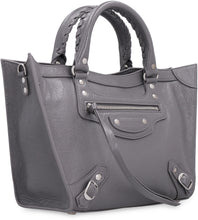 Load image into Gallery viewer, Neo Cagole City leather bag
