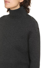 Load image into Gallery viewer, Cashmere turtleneck pullover
